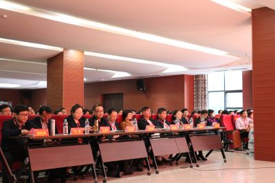 �ӷ�ְ�����Ļ ���зܶ����񡢹�����ֵ��ͬ��